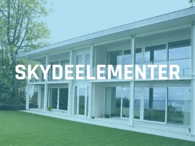 Glasvægge udendørs med skydeelementer